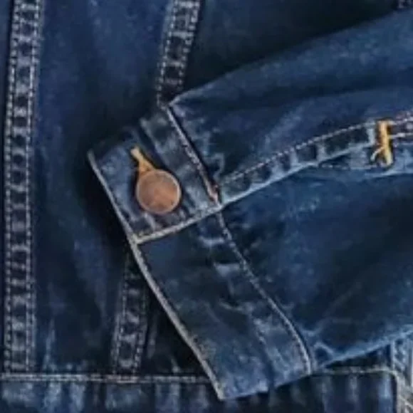 BCBGeneration MaxAzria Dark Wash Blue Denim Trucker Jean Jacket | Like New | S - Picture 12 of 15